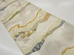 道長取りに草花・亀甲模様織出し袋帯